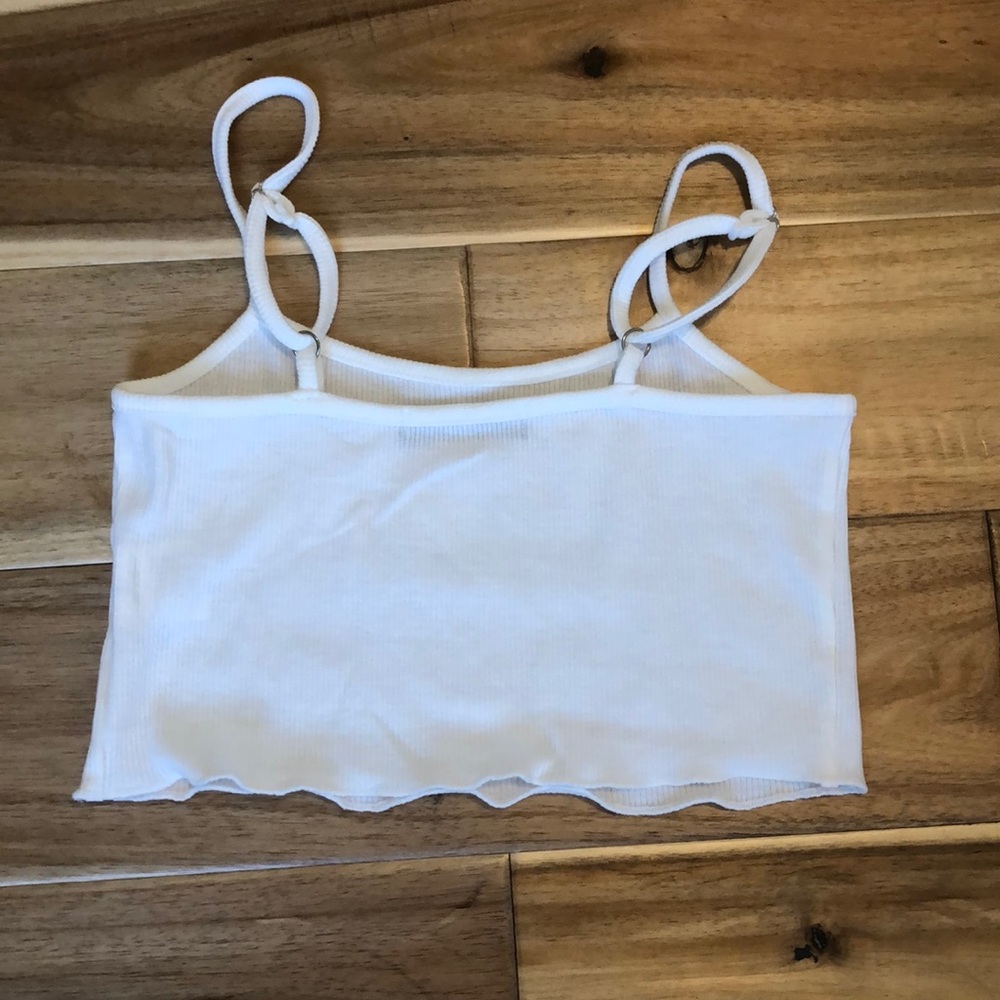 cropped tank top - Picture 2 of 4